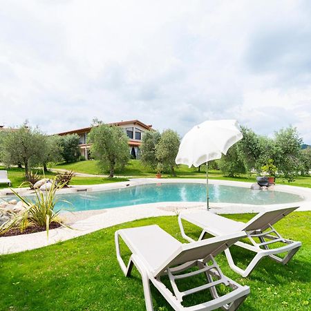 Agriturismo Fioralba ポルペナッツェ・デル・ガルダ エクステリア 写真