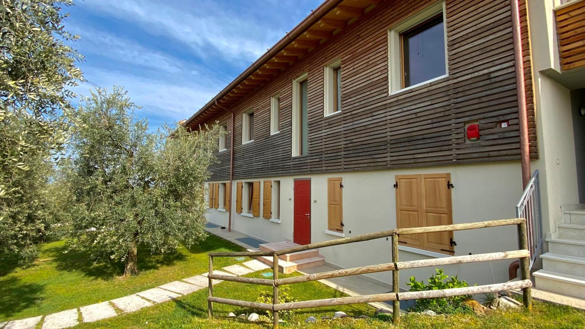Agriturismo Fioralba ポルペナッツェ・デル・ガルダ エクステリア 写真