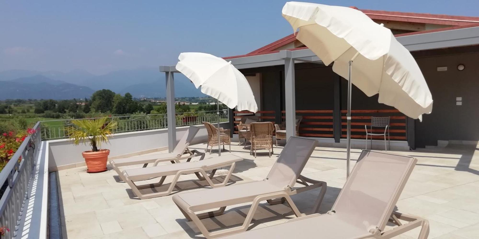 Agriturismo Fioralba ポルペナッツェ・デル・ガルダ エクステリア 写真