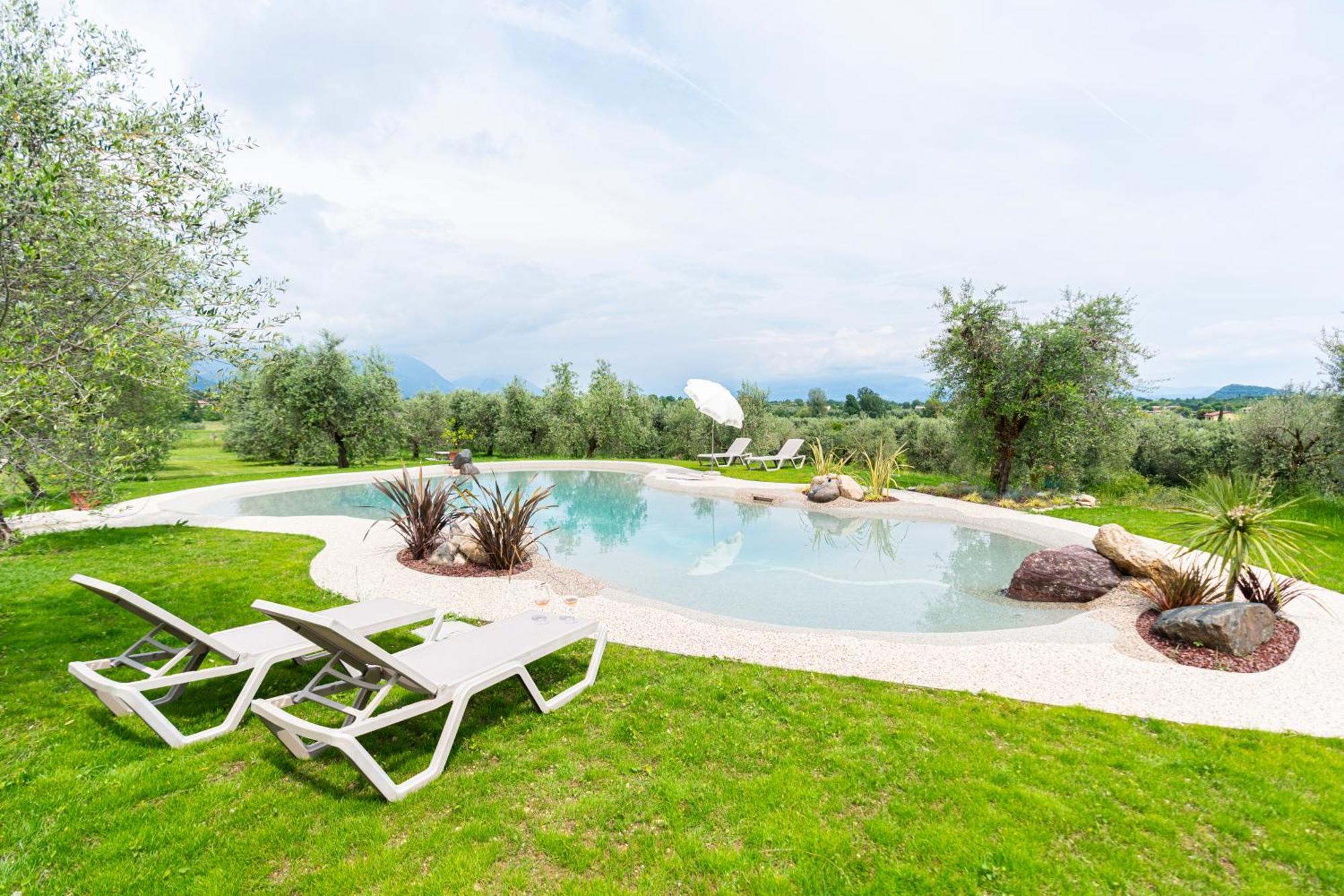 Agriturismo Fioralba ポルペナッツェ・デル・ガルダ エクステリア 写真
